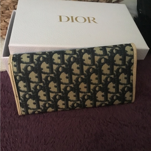 Authentic Christian Dior Trotter Continental PVC/Leather Wallet & Box - Picture 3 of 16